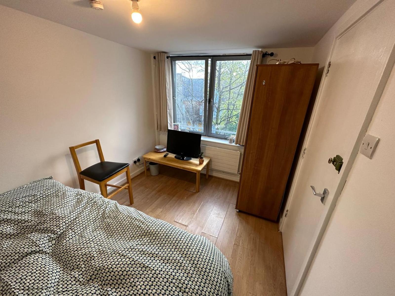 런던 Newbury 아파트 외부 사진